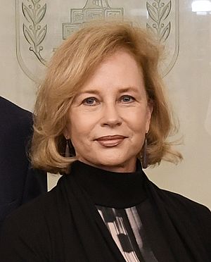 Anita Thigpen Perry, July 2019 (48355676047) (cropped).jpg