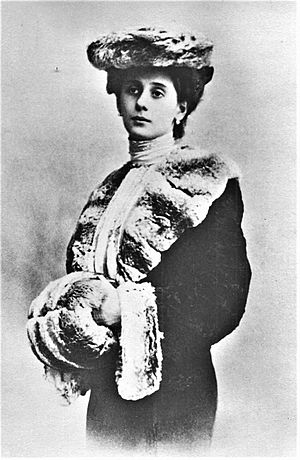 Anna pavlova -c. 1905.jpg