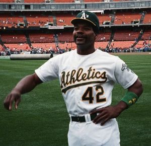 Dave Henderson 1989.jpg