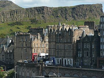 Edinburgh 1120471 nevit