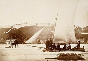 Ice boat (Quebec)