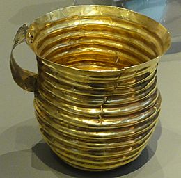 Rillaton Cup.jpg