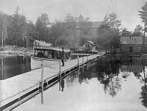 Small steamboat TOWAHLOONDAH - 1889 - Stoddard