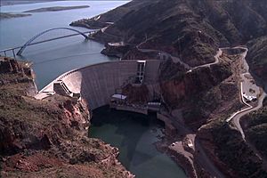 TheodoreRooseveltDam.Aerial.140817