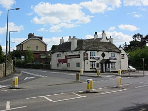 Three Horseshoes pub in Brierly.jpg