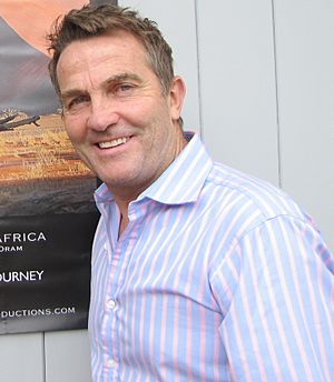 Bradley Walsh in 2012 (cropped).jpg