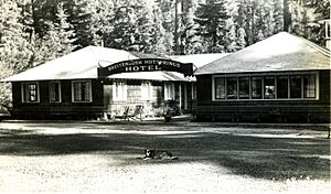 Breitenbush Hotsprings Hotel (8113408842)