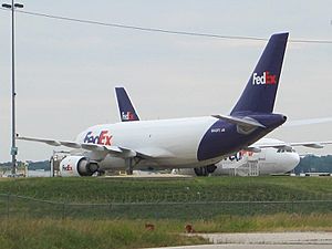 FedEx plane Memphis TN 001