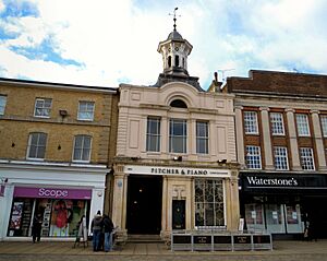 Hitchin Market Square 2018