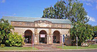 Kauai-AlbertSpencerWilcox-building-facade.JPG