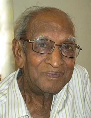 Satish Chandra.jpg