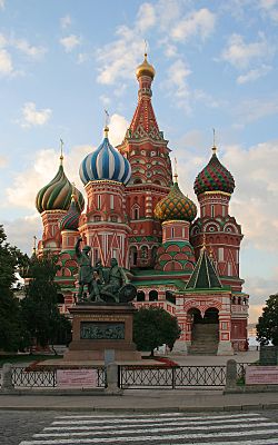 Basil-cathedral-morning