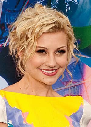 Chelsea Kane (Headshot).jpg