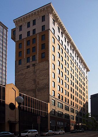 Commerce Building 2013.jpg