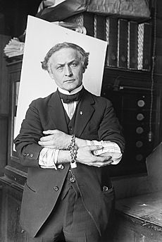 Houdini in Handcuffs, 1918