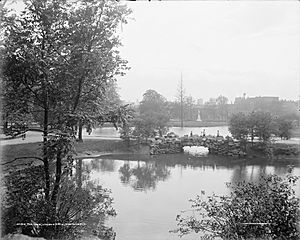 Lincoln Park, Cincinnati.jpg