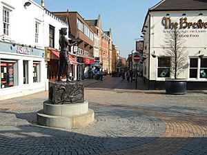 Maidenhead High St - geograph.org.uk - 137057