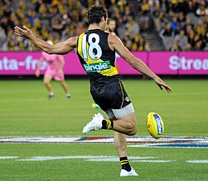 Rance kicking (cropped)