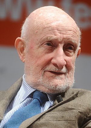 Vittorio Gregotti - Festival Economia 2016.jpg