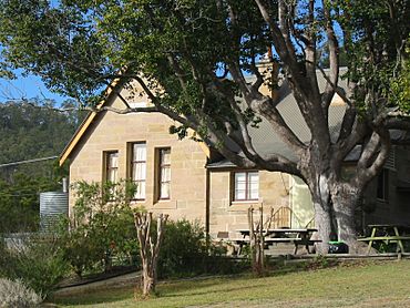 Wollombi-school.jpg