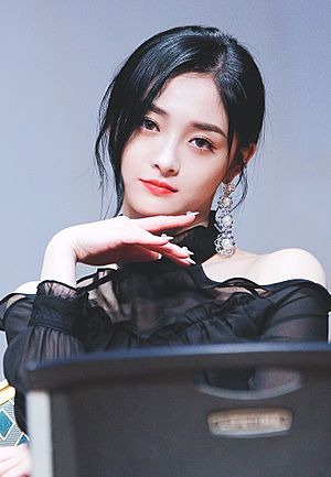 180606 주결경 02 (cropped).jpg