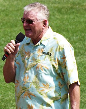 Hawk Harrelson 2010.jpg