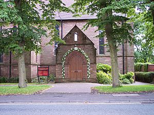 St Matthew's Church, Highfield.jpg