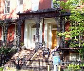 3&4 Gramercy Park doorways