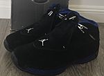 Air Jordan XVIII, (Wizards Away Colorway) (cropped).jpg