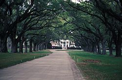 BOONE HALL PLANTATION