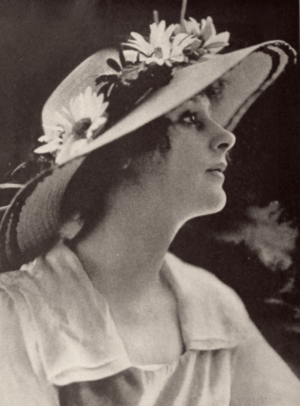 Nell Shipman Photoplay Nov 1918.png