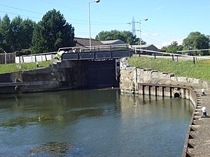 Picketts Lock2