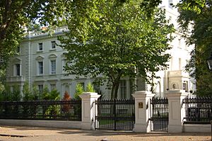 RussianEmbassyChancery05 (London).JPG