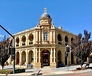 Warwick Post Office, Queensland, 2019, 01.jpg