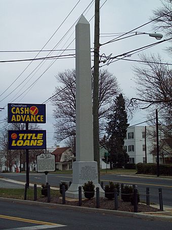 Early Monument Nov 08.JPG