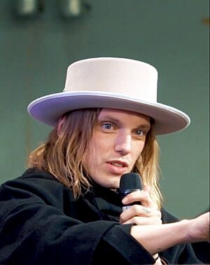 Jamie campbell bower 2022 1.jpg