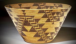 Maidu basket Mary Kea'a'ala Azbill.jpg