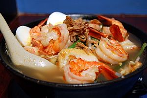 Prawn and noodle soup