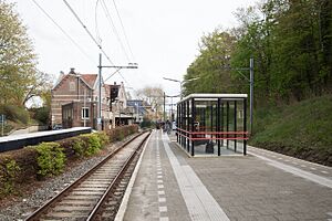 2016 0429 Station Overveen 02