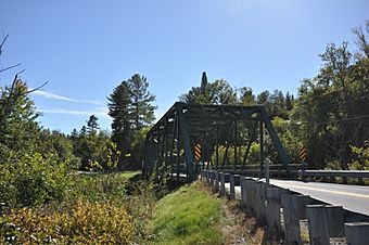 BloomfieldVT Rt102NullheganRiverBridge.jpg