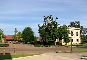 Jasper-courthouse-square-tn1