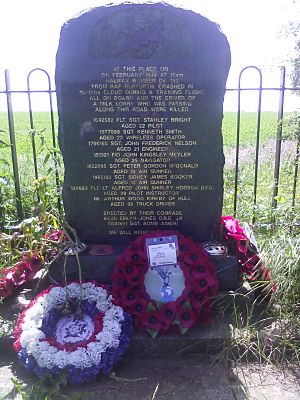 Memorial Garrowby Hill