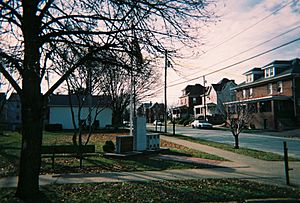 Veterans' Memorial and Borough Park