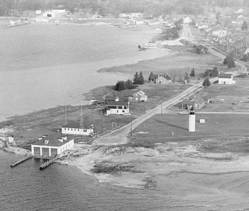 USCGBeaverislandharbor2