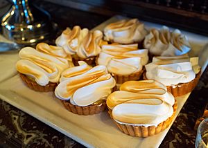 00 Lemon Meringue Tarts