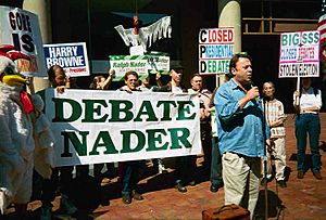 DebateCommissionProtest 2000