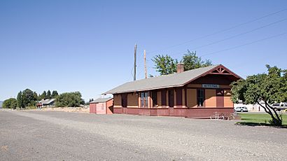 Milwaukee Road - Kittitas Depot.jpg