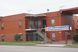 St. Joseph Condominium front view