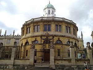 The Sheldonian from across Broad Street