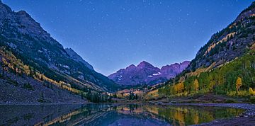 Alpenglow Maroon Bells, Maroon Lake, Colorado